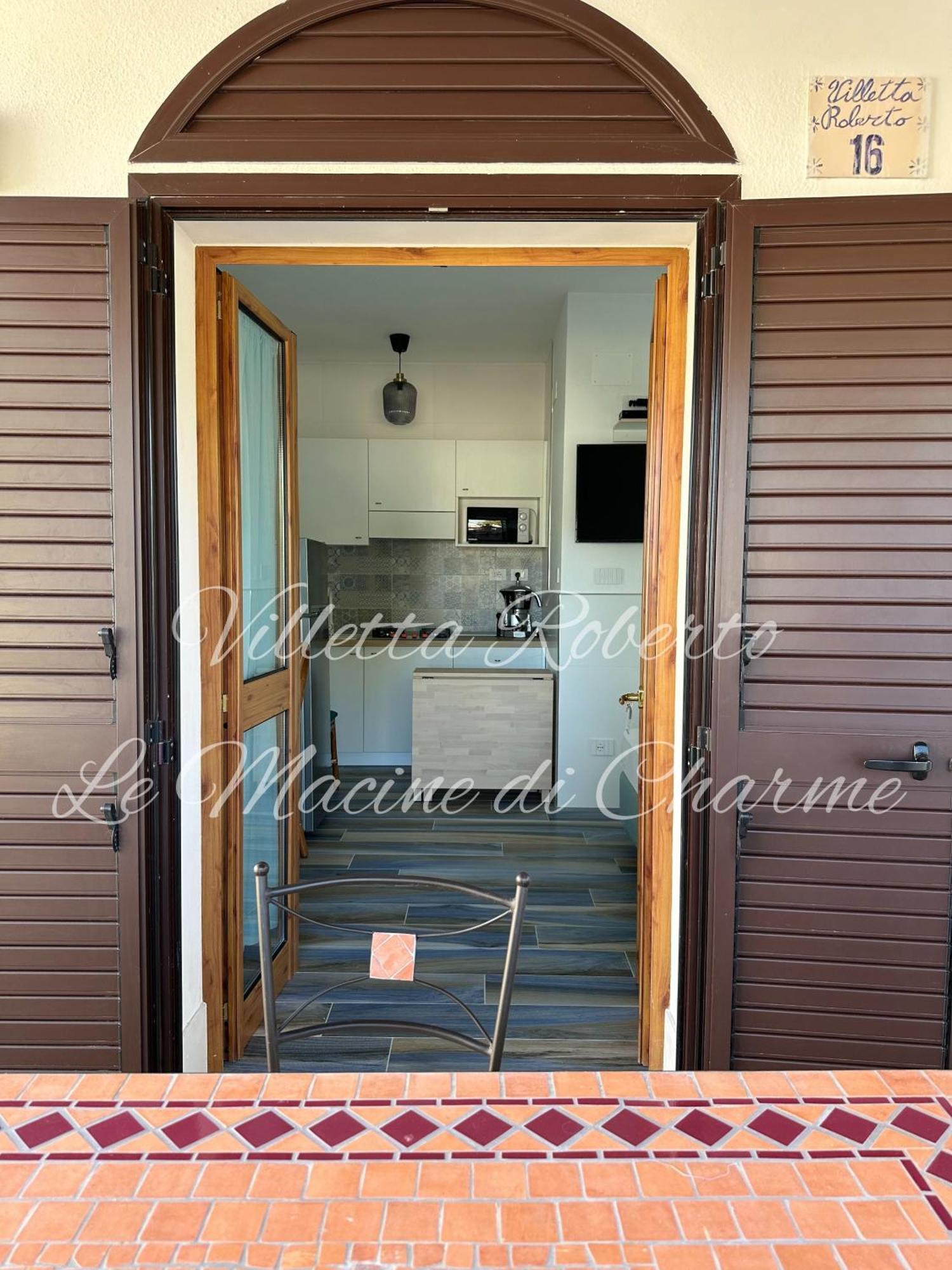 Villetta Roberto Le Macine Di Charme - Pugnochiuso Resort ヴィエステ エクステリア 写真