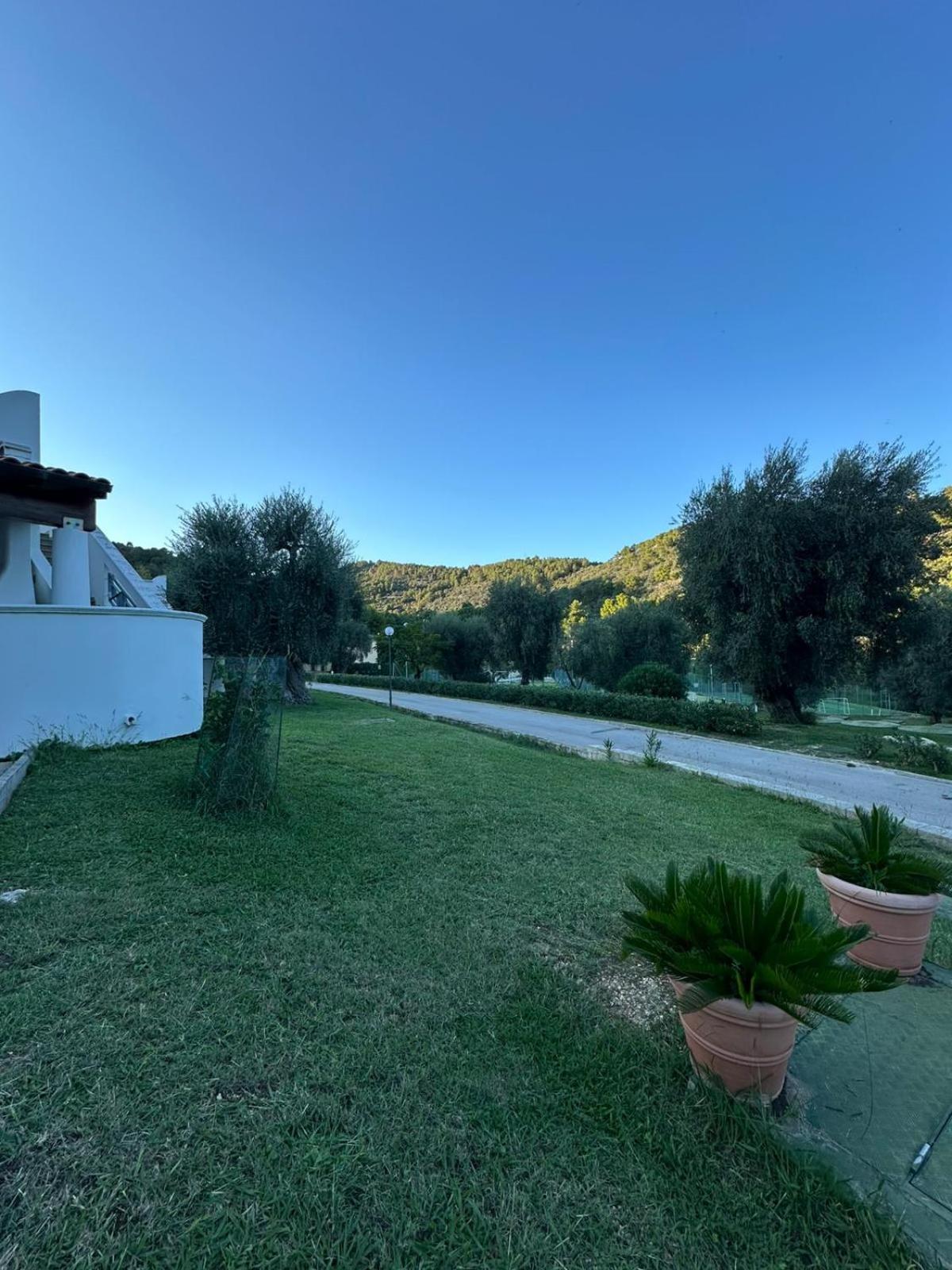 Villetta Roberto Le Macine Di Charme - Pugnochiuso Resort ヴィエステ エクステリア 写真